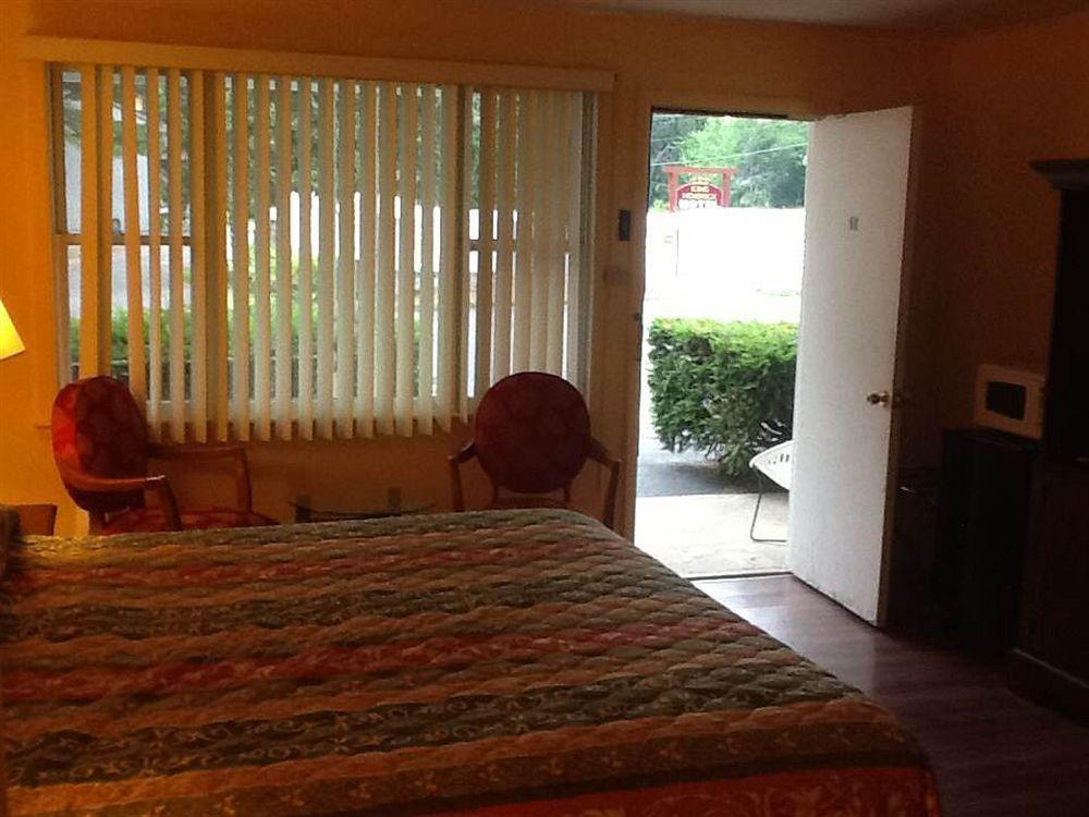 King Hendrick Motel And Suites レイク・ジョージ エクステリア 写真