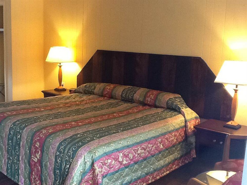 King Hendrick Motel And Suites レイク・ジョージ エクステリア 写真