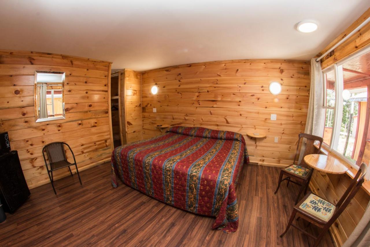 King Hendrick Motel And Suites レイク・ジョージ エクステリア 写真